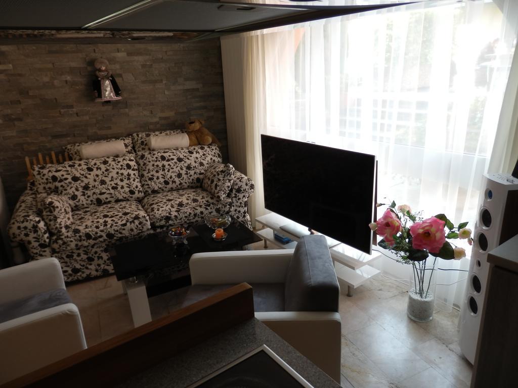 Luxerioeses Apartment 52 Viralago Mit Privatstrand Gambarogno Exterior photo